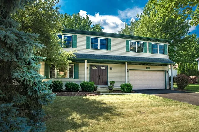 1234 Springdale Cir photo 1