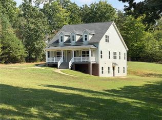 1544 Jessup Rd, Westfield, NC 27053