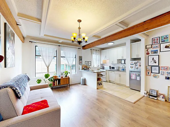 777 Burrard St #54, Vancouver, BC V6Z 1X7
