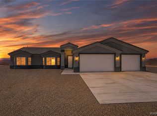 9818 N Cyrus Rd, Kingman, AZ 86401