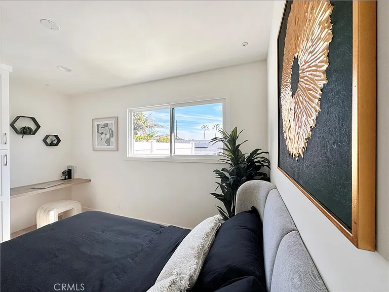 1318 S Helberta Ave — Photo 13