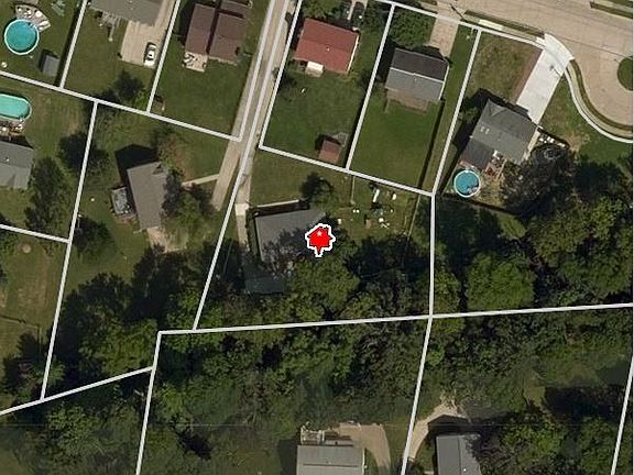 2nd image of 15 Creekside Dr