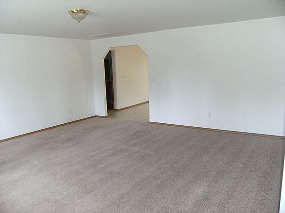 3rd image of 4517 19th Ave SE