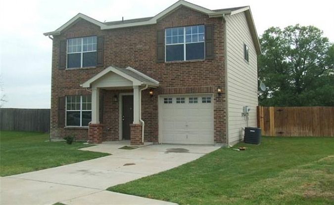1st image of 316 Daisy Ln