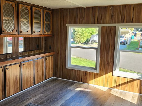 5th image of 6206 188th Street NE #11