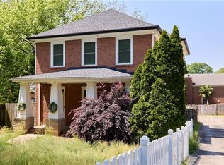 1069 Shadowridge Dr SE, Atlanta, GA 30316