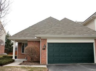 301 James Cir #1, Royal Oak, MI 48067