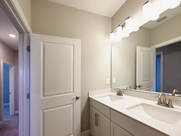 3806 Savanna Palms Ct — Photo 28