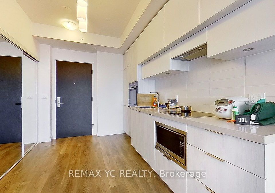 1st image of 8 Eglinton Ave E #3810