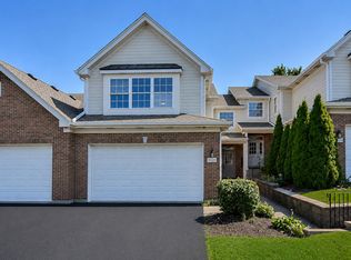 8426 Dawn Ln, Darien, IL 60561