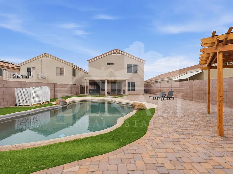 11319 W Madisen Ellise Dr — Photo 32