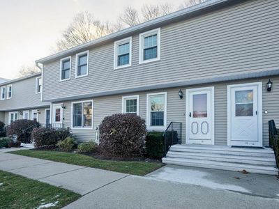 1430 Russell Rd APT 19, Westfield, MA, 01085