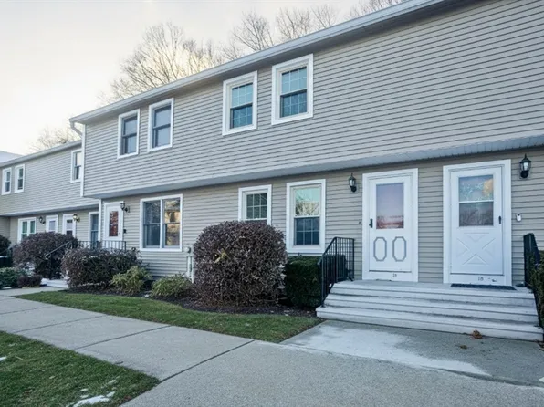 1430 Russell Rd APT 19, Westfield, MA 01085