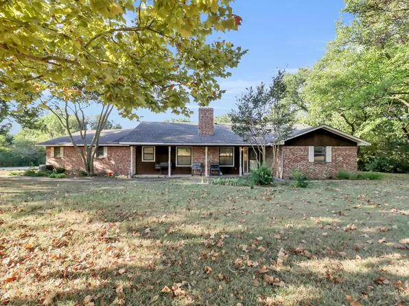2162 Old Waxahachie Rd, Ennis, TX 75119