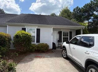 1687 Summerwoods Cir, Griffin, GA 30224