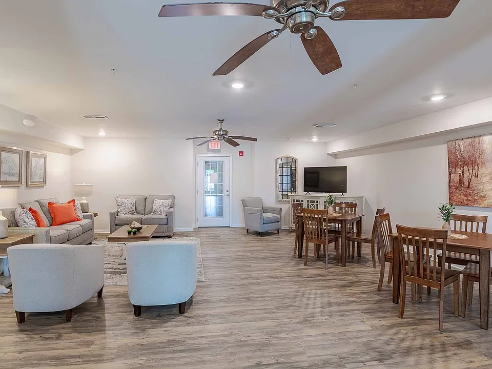 Mountain Laurel Manor II
