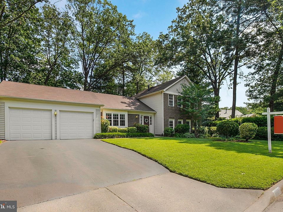 1st image of 5945 Oak Leather Dr