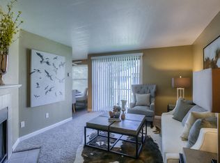 Waverly Gardens Apartments, Portland, OR 97233