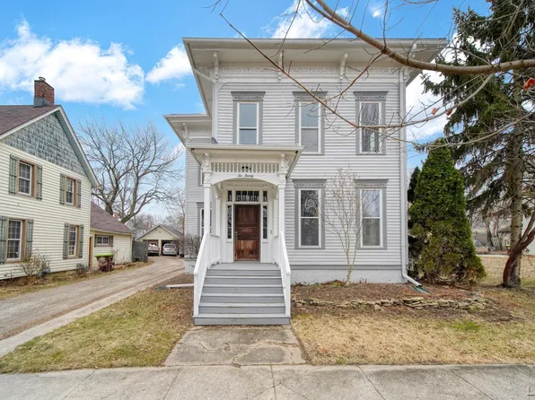 220 Comstock St, Adrian, MI 49221
