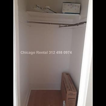 5th image of 934 W 35th Pl #1