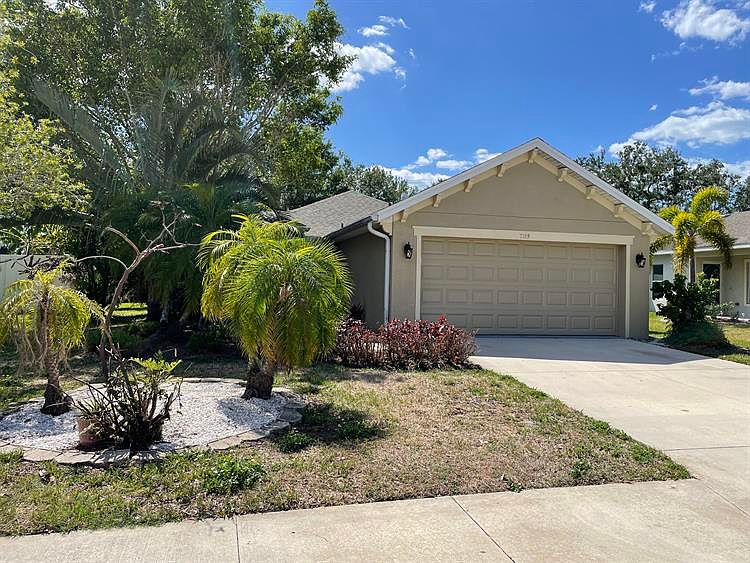 1st image of 7189 50th Avenue Cir E