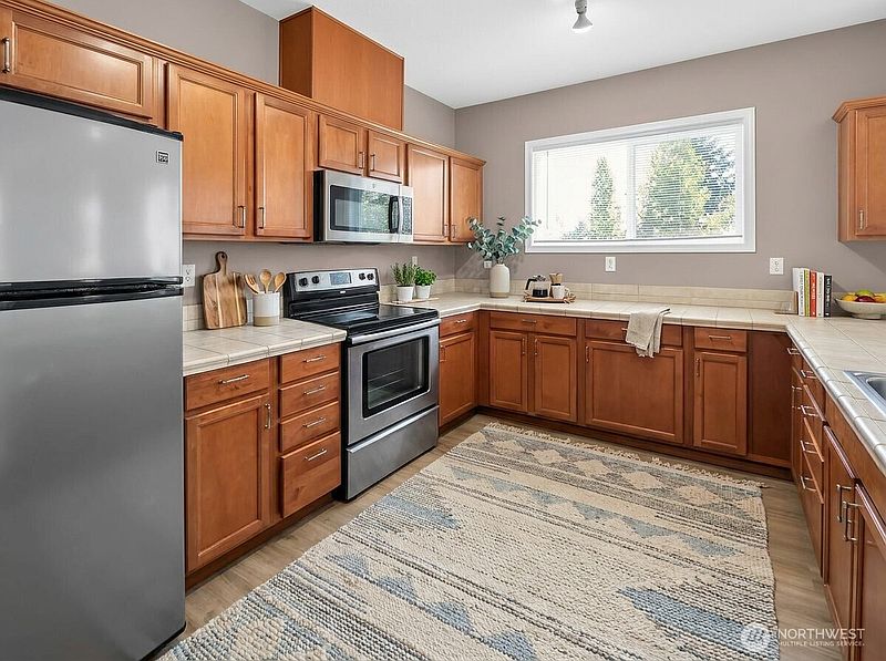 4th image of 14915 38th Drive SE #II3034