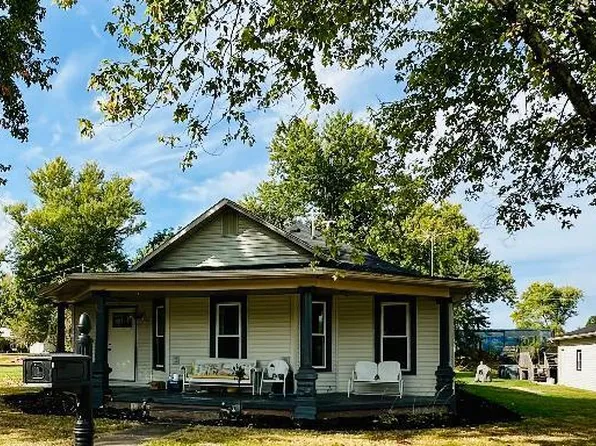 22909 West St, Underwood, IN 47177