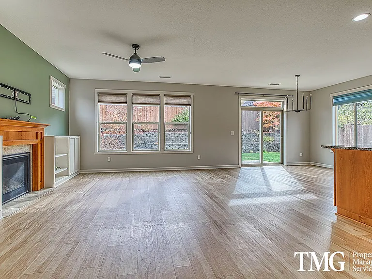 6705 NE 53rd Pl — Photo 4
