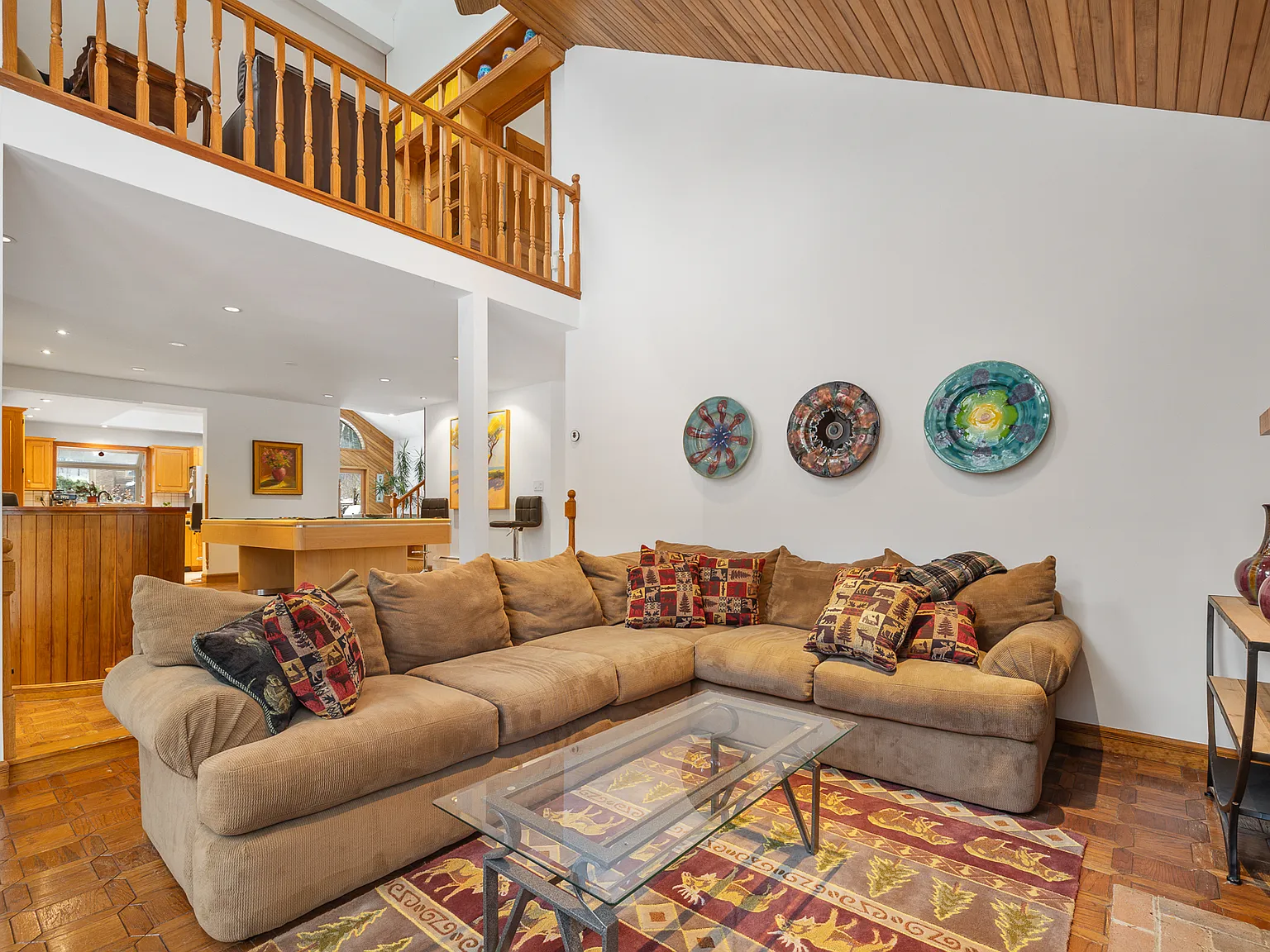 4 bed, 3.5 bath, 3887 sqft, $5,400 — Photo 4