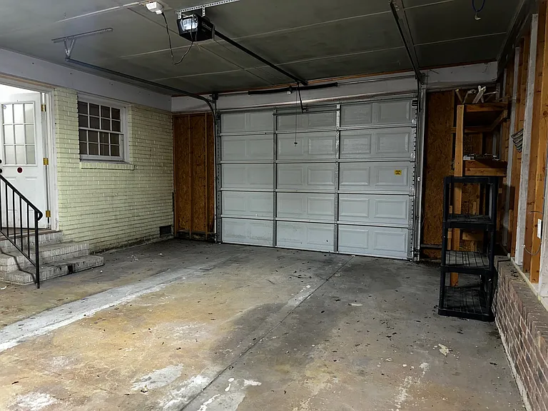 2527 Kingston Dr — Photo 22