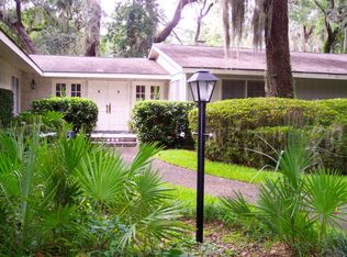 103 Palm Dr, Saint Simons Island, GA 31522