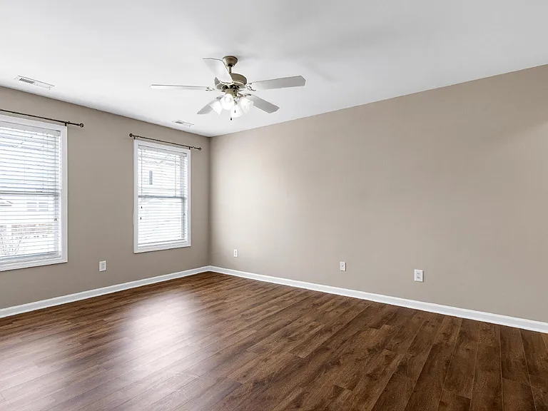 711-60 Keystone Park Dr — Photo 18