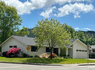 400 Pythian Rd, Santa Rosa, CA 95409