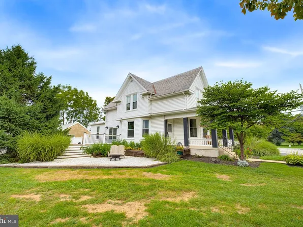 108 Colebrook Rd, Elizabethtown, PA 17022