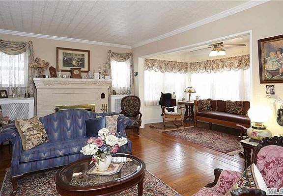 3rd image of 140 Sherman Ave