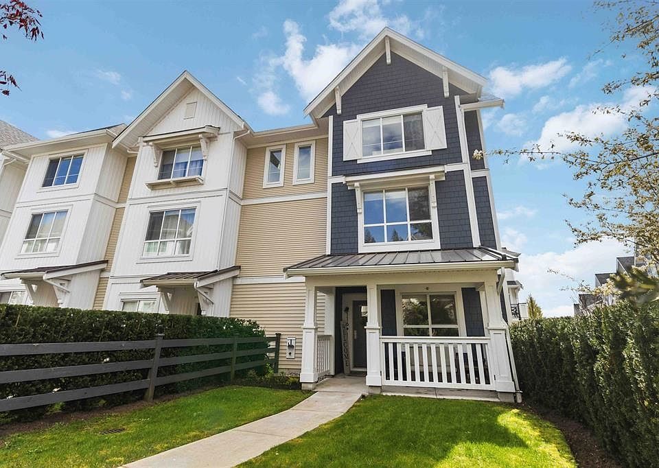 1st image of 8335 Nelson St #116