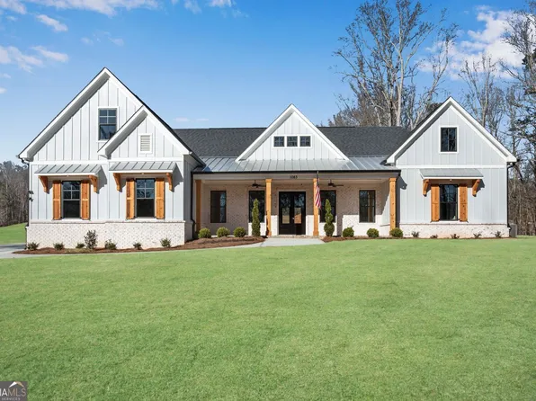 1083 Handy Rd, Hiram, GA 30141