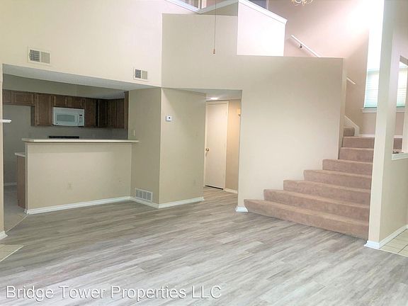 3rd image of 1168 Settlers Way