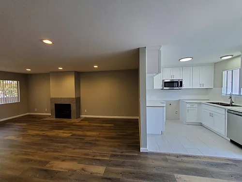 Floor plan 2 bedroom 2 full bath 2 fireplaces