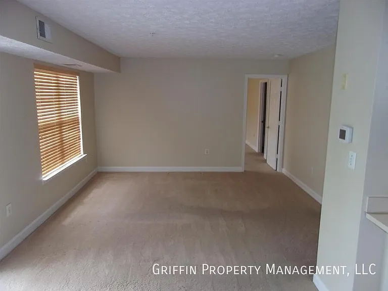 6600 Saint Ignatius Dr #301 — Photo 5