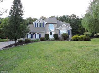 22 Bailey Dr, Glenwood, NJ 07418