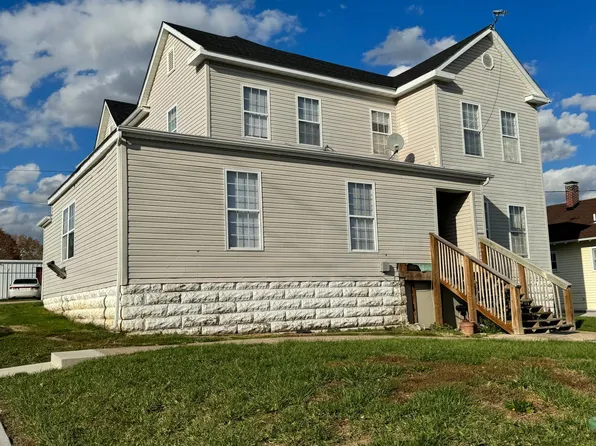 215 E Cherry St, Troy, MO 63379