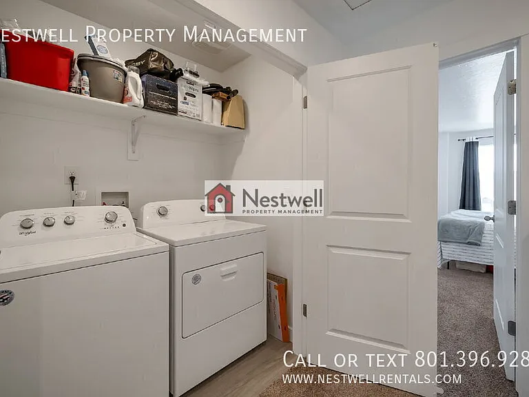 1096 E Yard Row — Photo 17