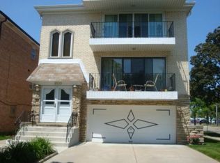 5100 Carol St APT 1, Skokie, IL 60077