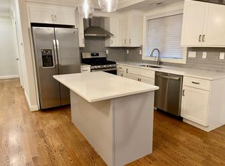 8 Maplewood St #8A, West Roxbury, MA 02132