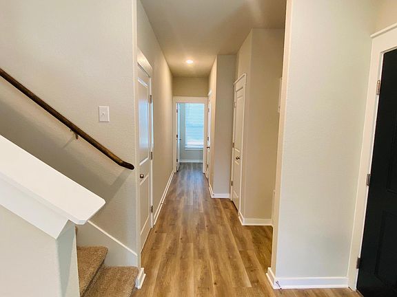 4th image of 1603 Fenton Hill Dr