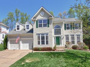 6022 Fincastle Dr, Manassas, VA 20112