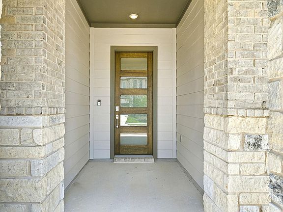 3rd image of 2718 Grange Creek Ct
