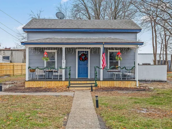 206 E Hines St, Midland, MI 48640