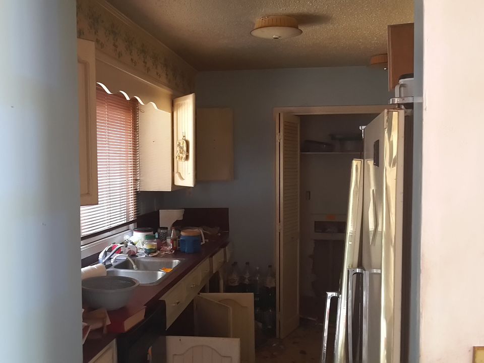 1st image of 600 King James Ln